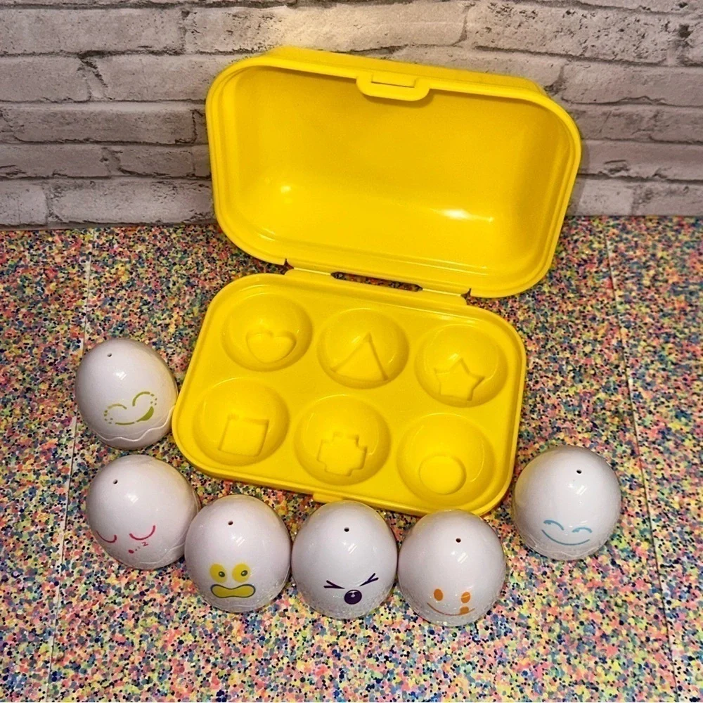 Tomy Hide N Squeak Eggs 1993 Kids Learning Matching Colors Sounds Toy Sensory